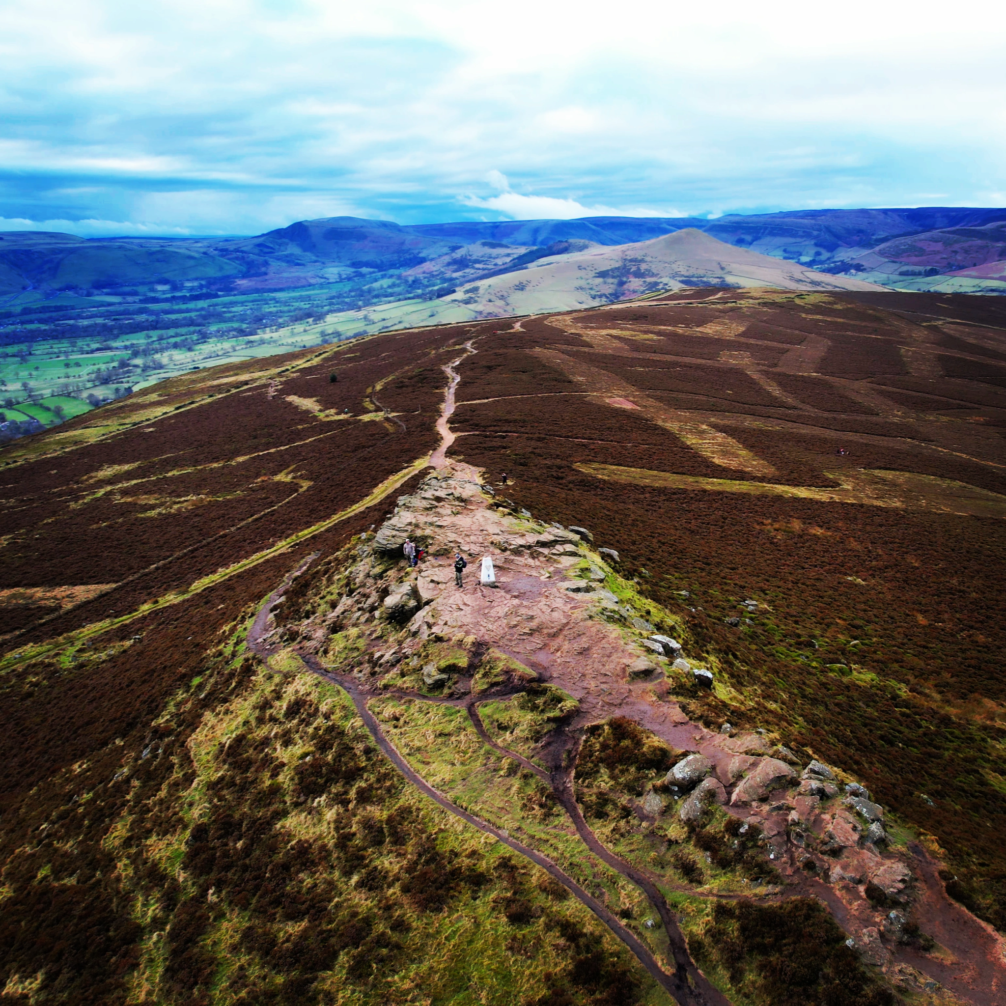 Winn Hill, Ladybower Reservoir, Derbyshire, Peak District National Park, UK, Photography Papa Bear, All rights reserved ©