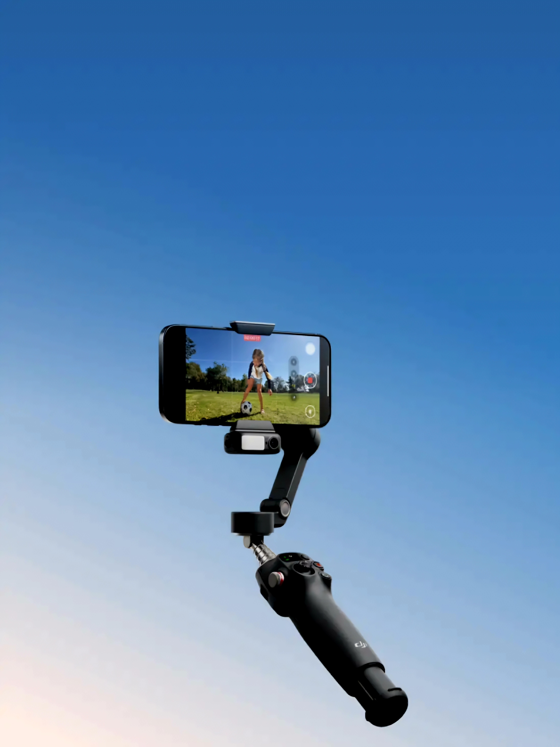 DJI Osmo Mobile 8 smartphone gimbal stabilizer – lightweight 3-axis foldable camera stabiliser for cinematic mobile video and travel vlogging